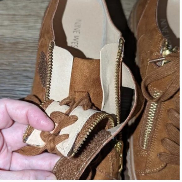 Nine West Buckle Up Fabric Shoes Size 8.5 PRICE FIRM - Picture 10 of 12